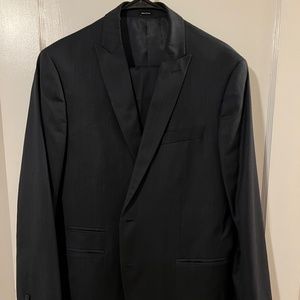 J. Ferrar Navy Suit Jacket and Pants - Men’s Slim Fit 44S Jacket, 34x30 Pants